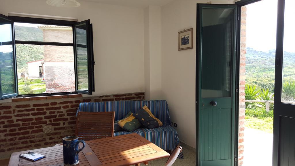 Villa Rio Rosa Bova Marina Exterior foto