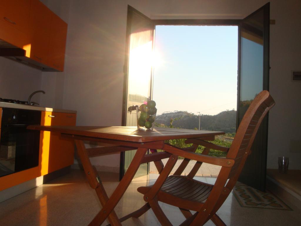 Villa Rio Rosa Bova Marina Exterior foto